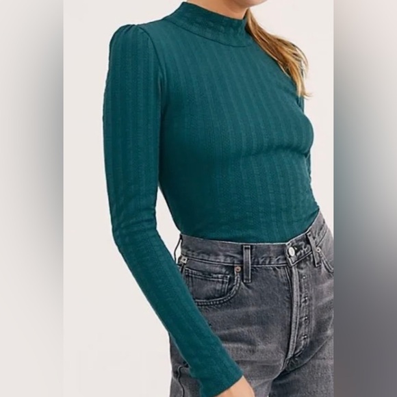 Free People Party in The Back Top in Dark Green - Size Small - Picture 3 of 11